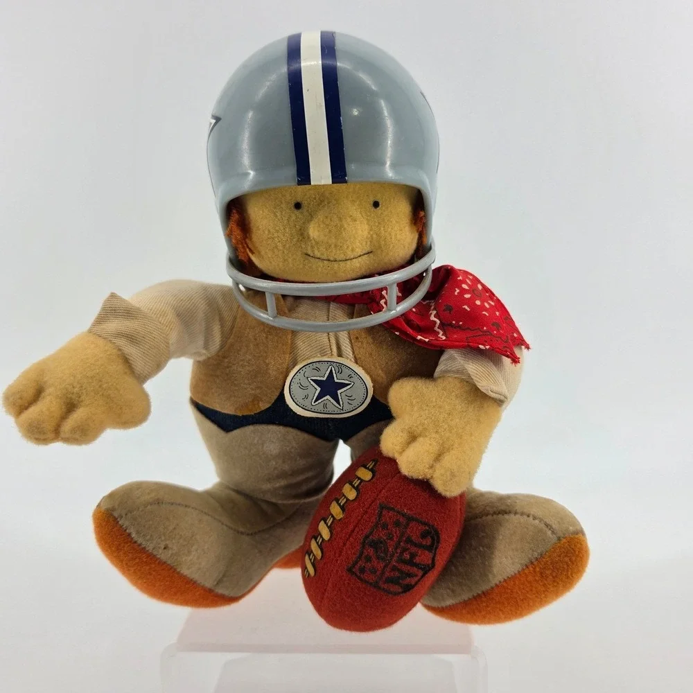Vintage 1983 Dallas Cowboys NFL Huddles Plush Toy Helmet Tudor Games Mascot